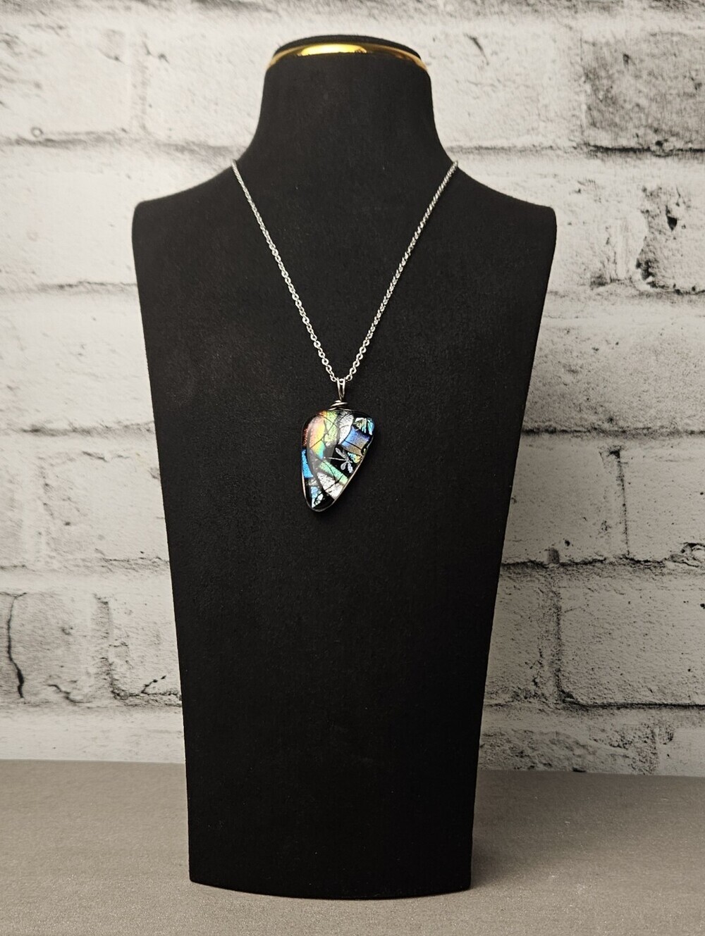 Silver Tone Iridescent Art Glass Pendant Necklace Statement Jewelry